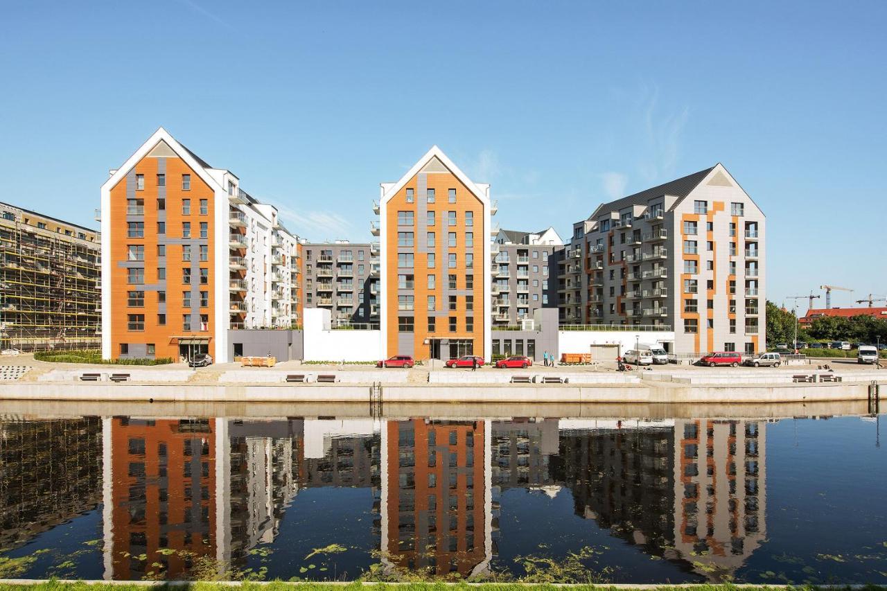Aura Island Riverside By Downtown Apartments Danzig Exterior foto